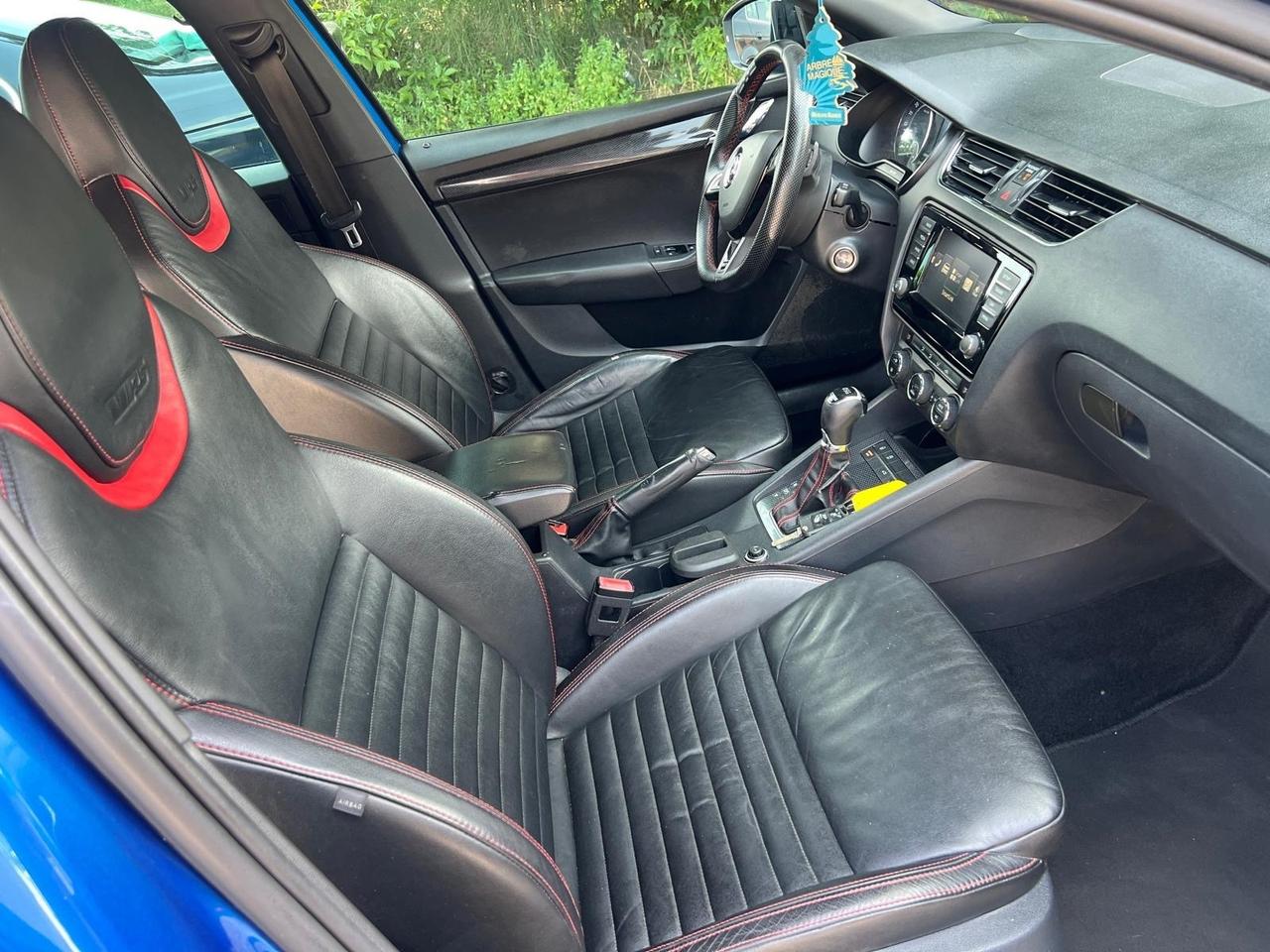 Skoda Octavia 2.0 TDI DSG Wagon RS