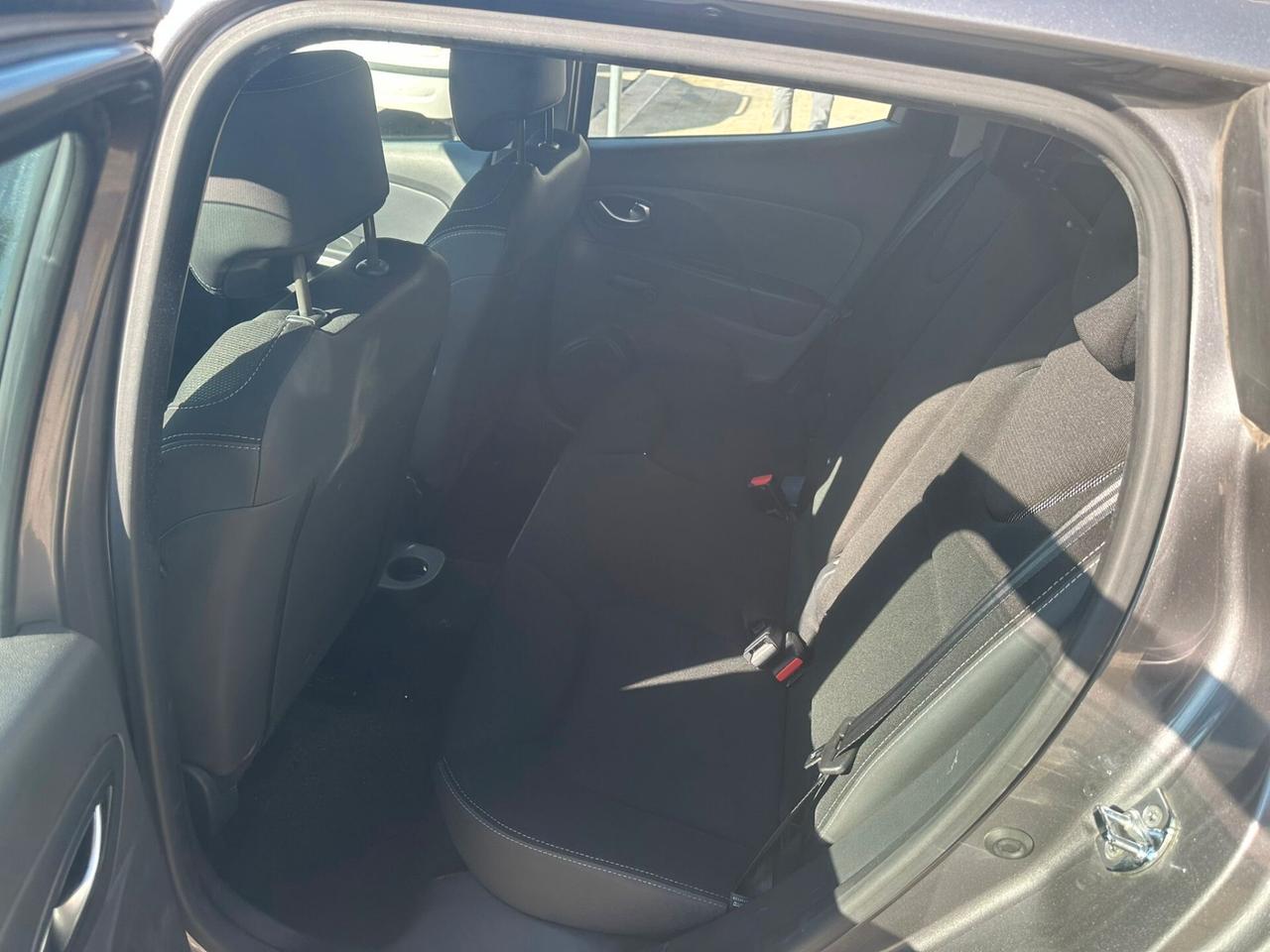 Renault Clio TCe 12V 90CV Start&Stop 5 porte Energy Duel2