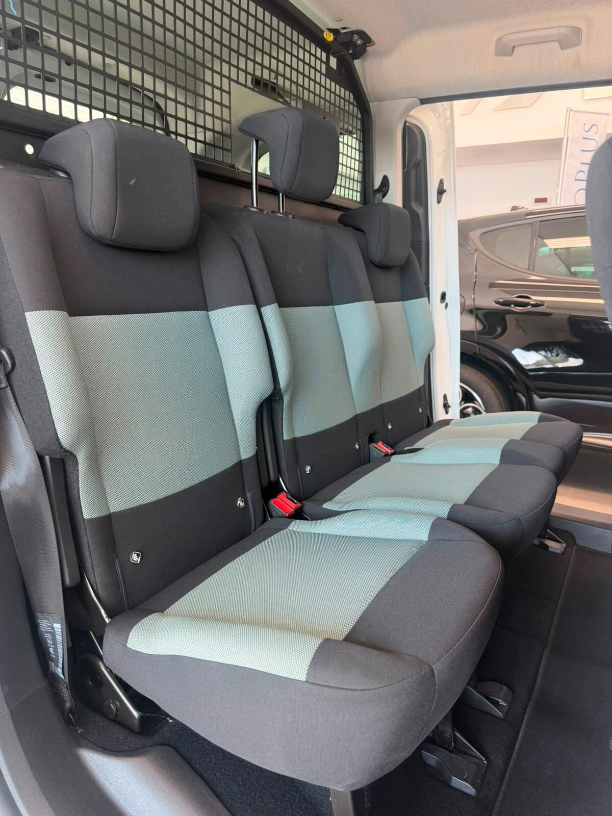 Citroen Berlingo BlueHDi 130 Stop&Start EAT8 M Feel
