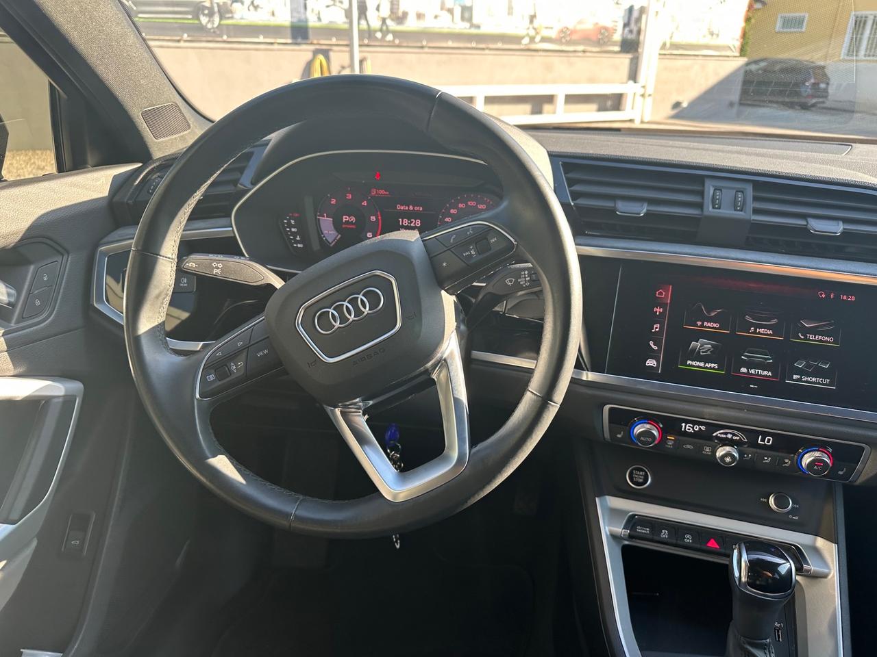 Audi Q3 35 TDI S tronic line edition