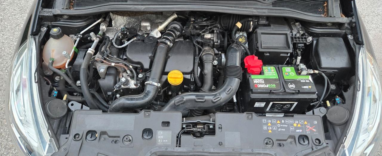 Renault Clio dCi 8V 90 CV 5 porte Moschino Life