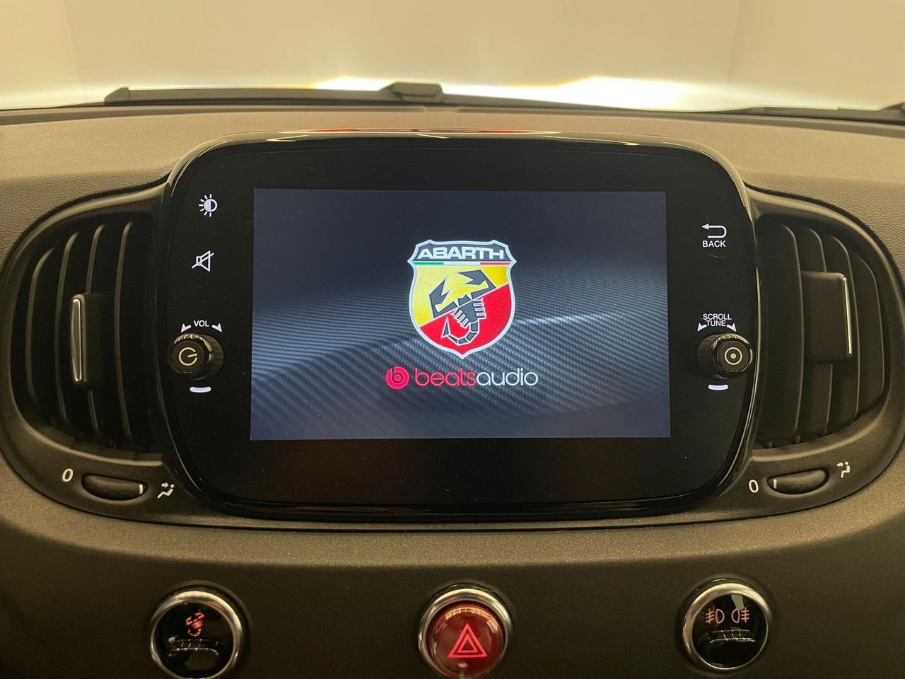 Abarth 695 1.4 Turbo T-Jet 180 CV