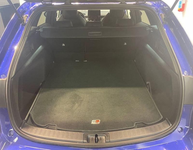 Toyota Corolla GR SPORT 1.8 Hybrid Touring Sports