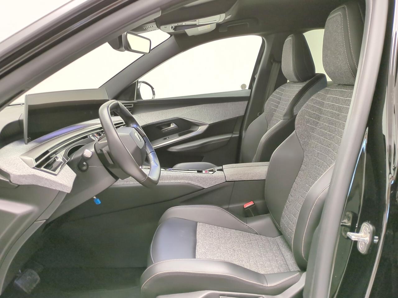 Peugeot 3008 Hybrid 136 e-DCS6 Allure