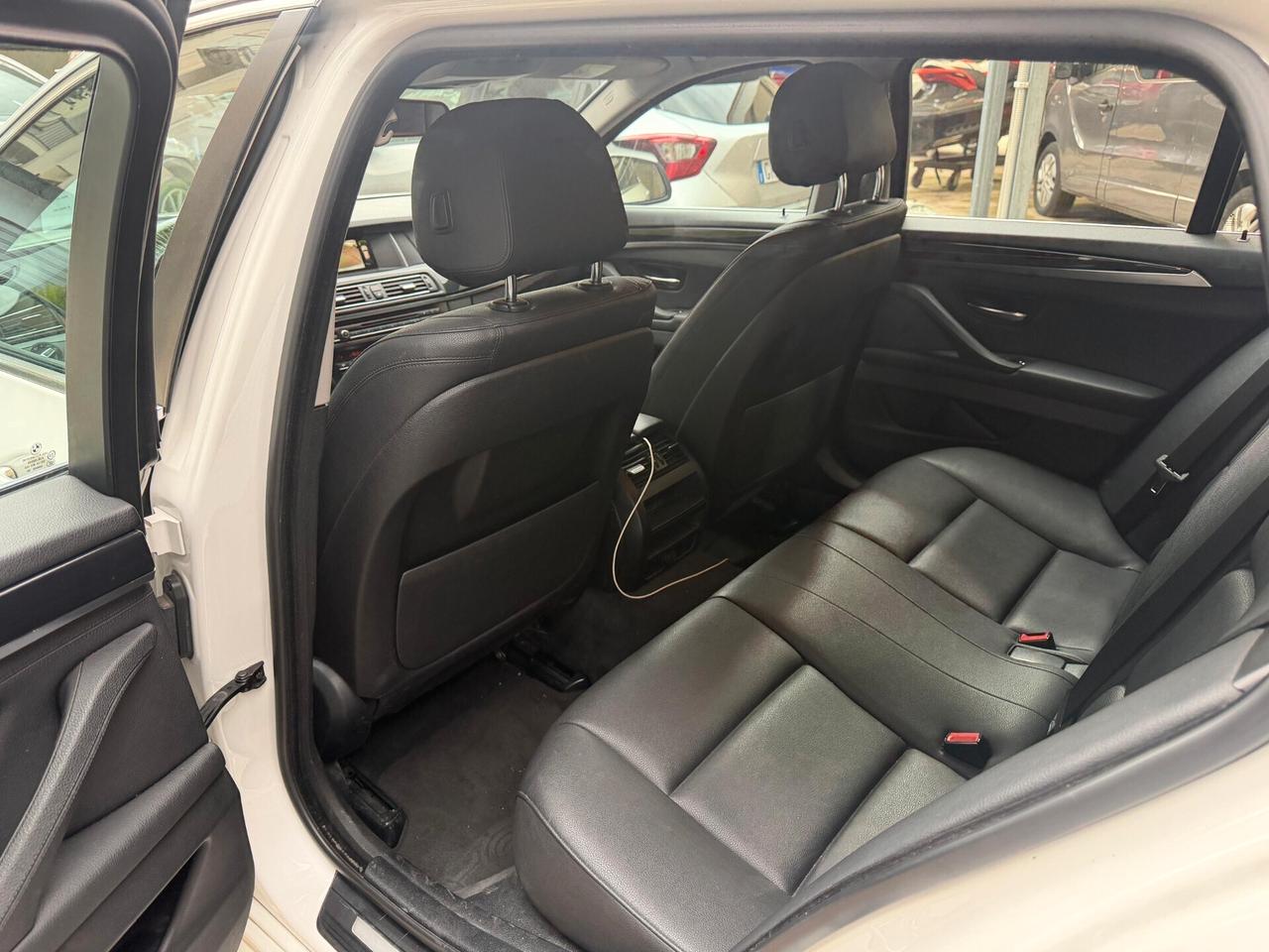 Bmw 520 520d xDrive Luxury