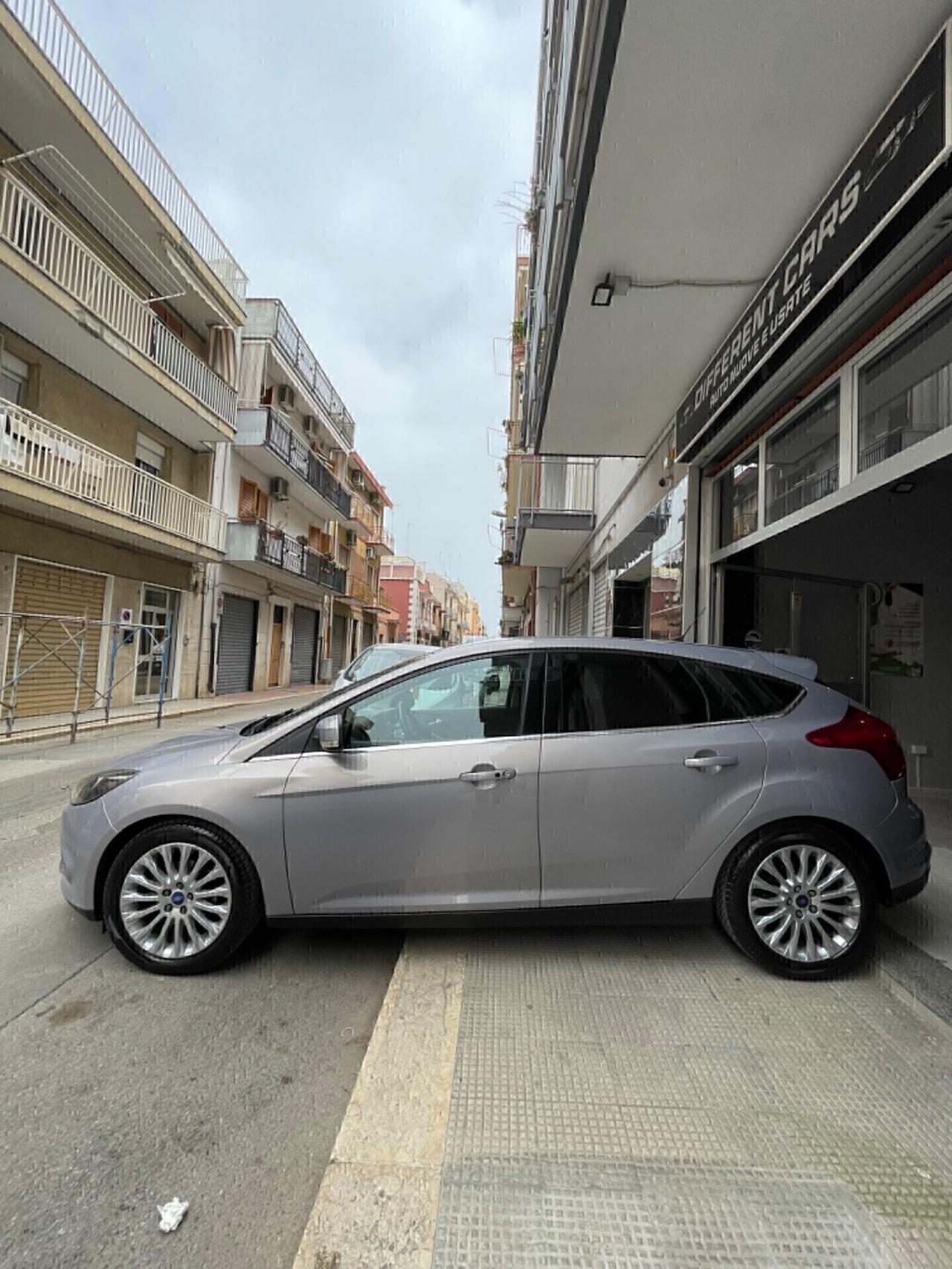 Ford Focus 1.6 TDCi 115 CV Titanium PARI NUOVO