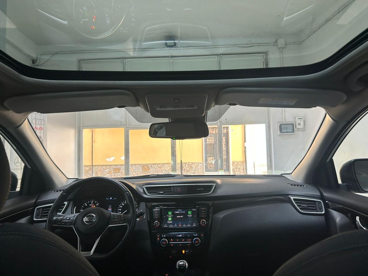Nissan Qashqai 1.5 dCi 115 CV Tekna+ tetto panoramico