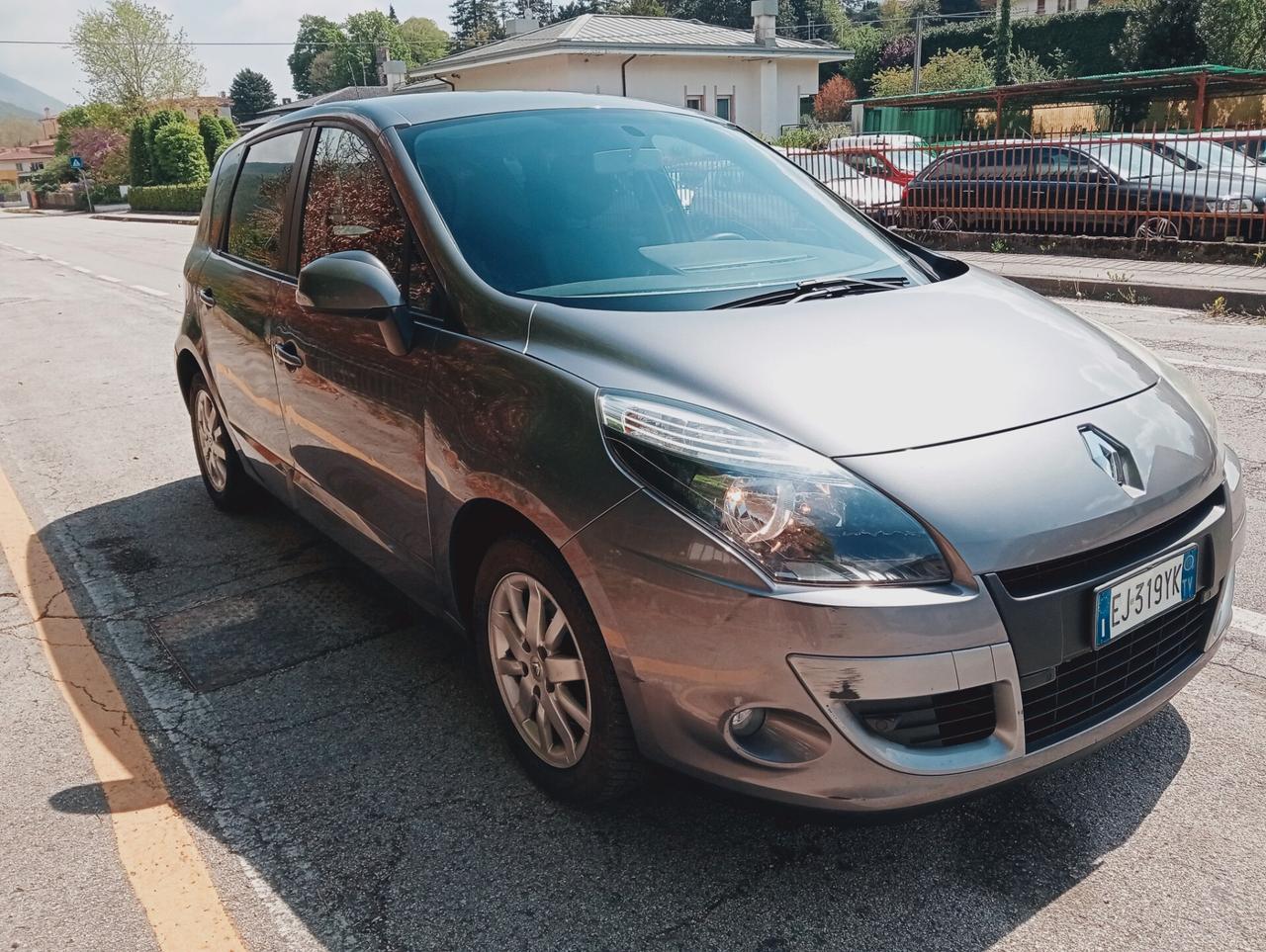 Renault Scenic Scénic X-Mod 1.6 Attractive