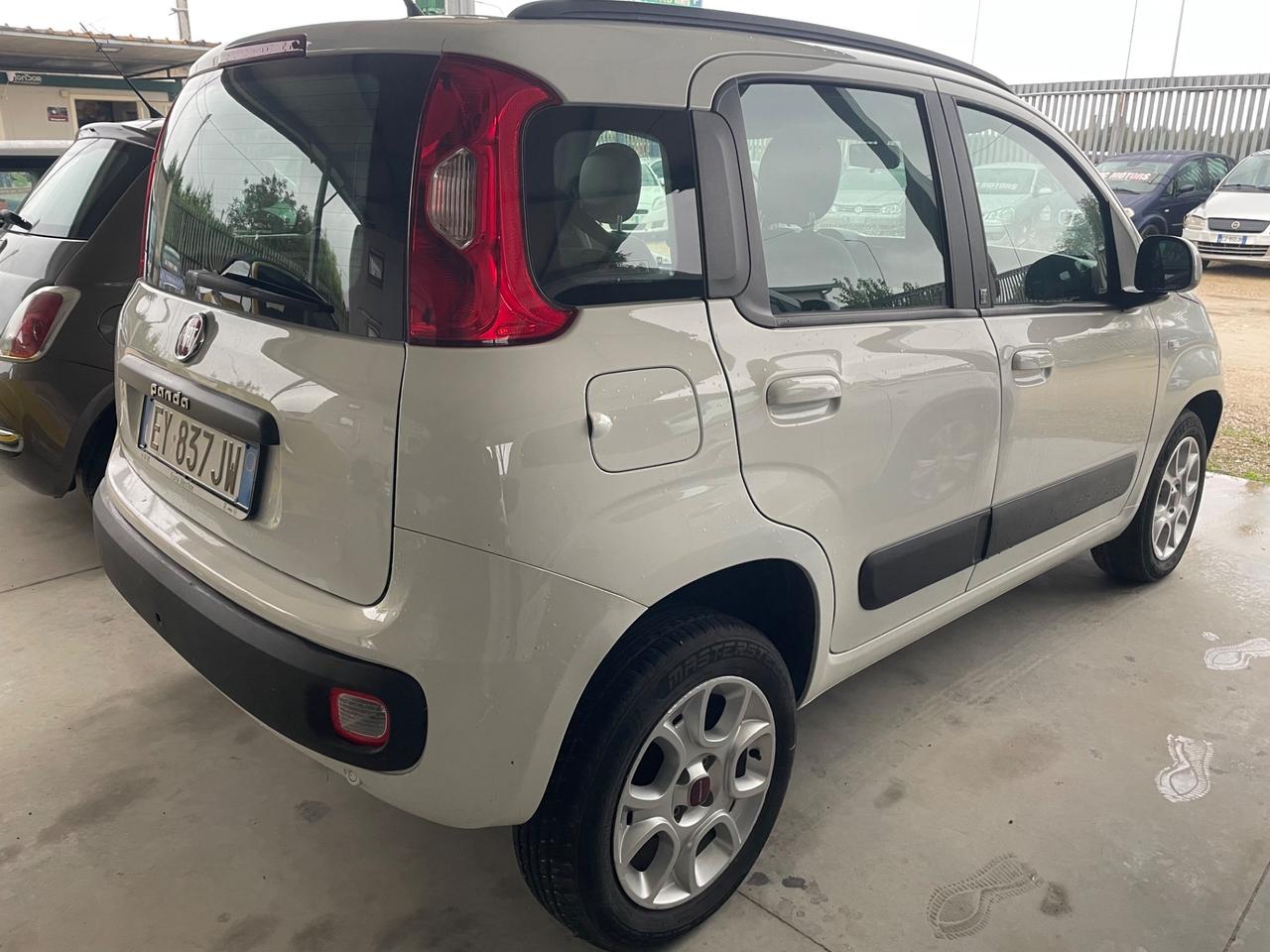 Fiat Panda 0.9 TwinAir Turbo Natural Power Lounge