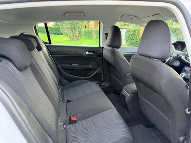 PEUGEOT 308 BlueHDi 120 S&S EAT6 GT Line