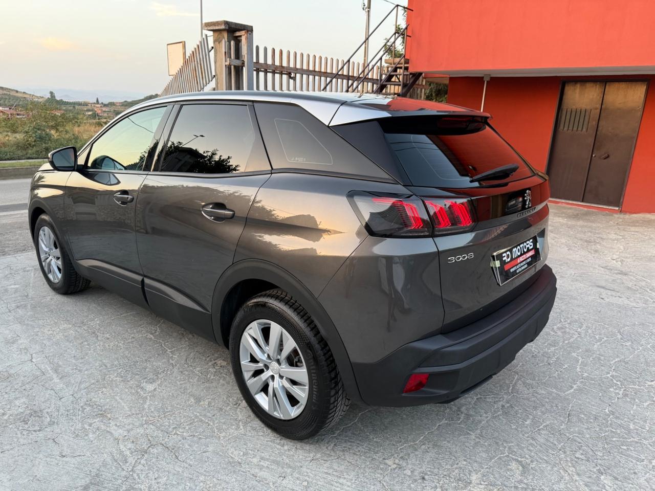 Peugeot 3008 BlueHDi 130 S&S EAT8 Allure