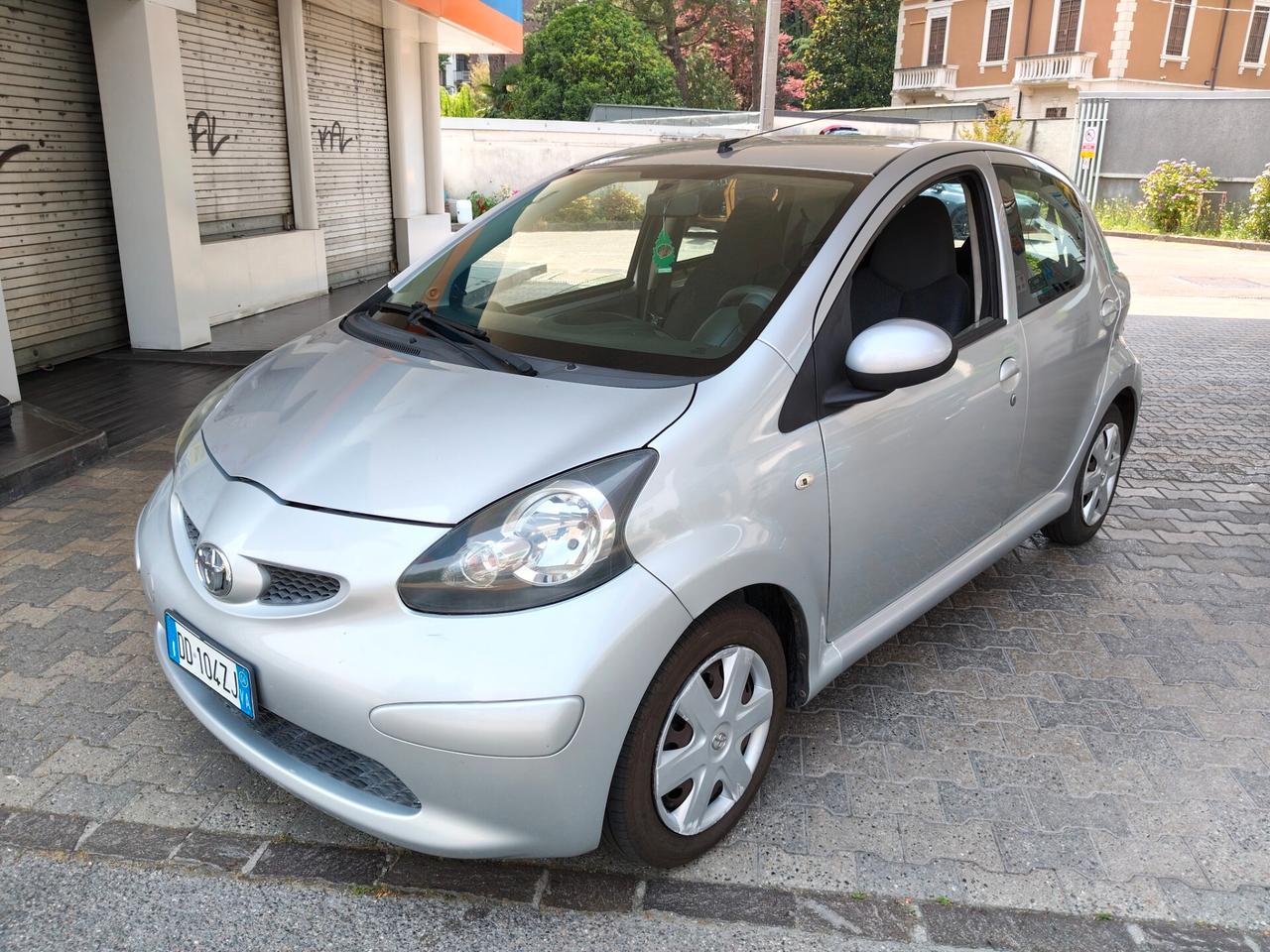 Toyota Aygo Benzina 1.0 12V VVT-i 5 porte Sol Perfetta ok Neopatentati