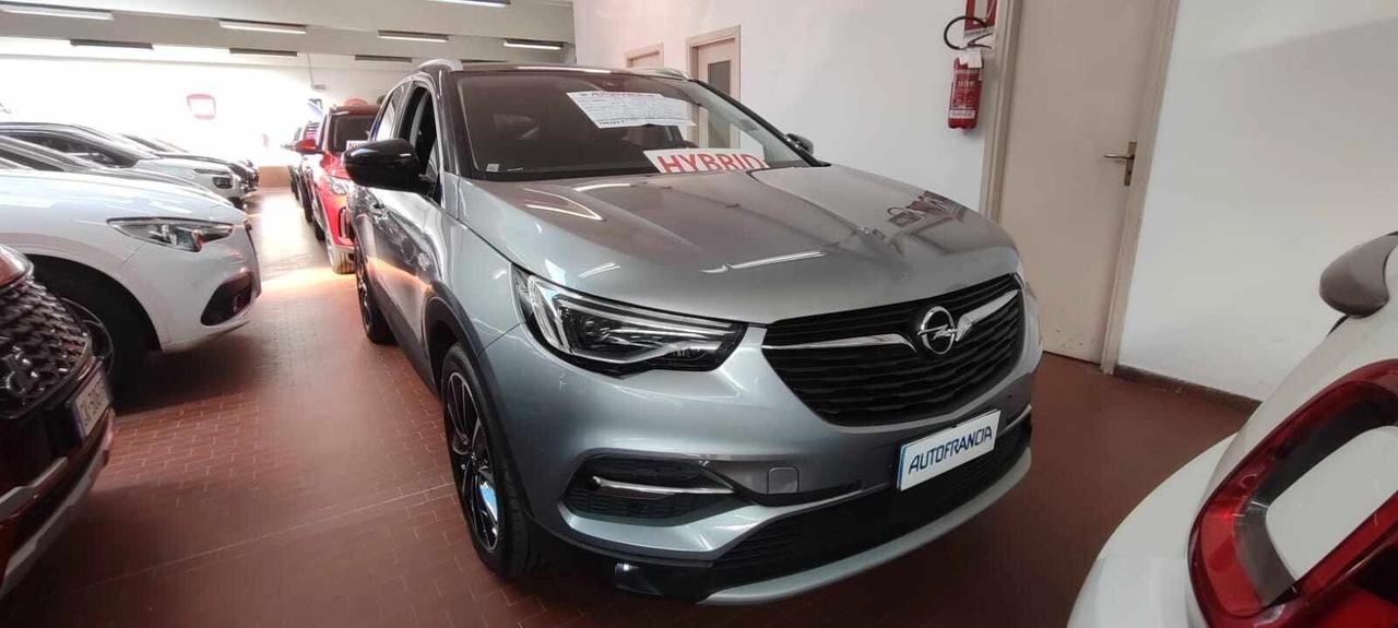 Opel Grandland X 1.6 Hybrid Plug-in aut. FWD