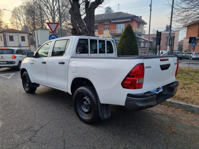 TOYOTA Hilux 2.4 D-4D 4WD 4 porte Double Cab Comfort