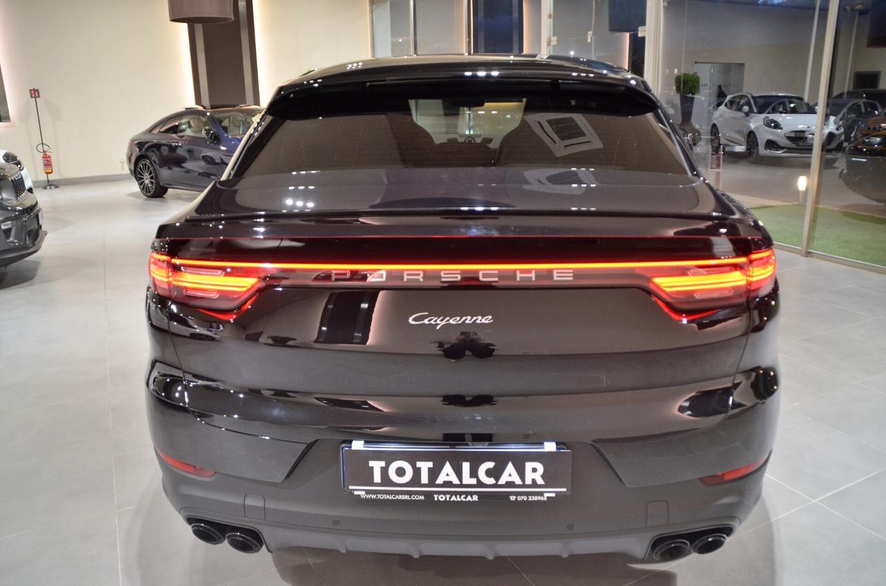 PORSCHE CAYENNE COUPÉ 3.0 V6