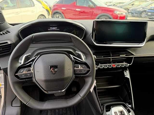 Peugeot 2008 Hybrid 136 e-DCS6 Style