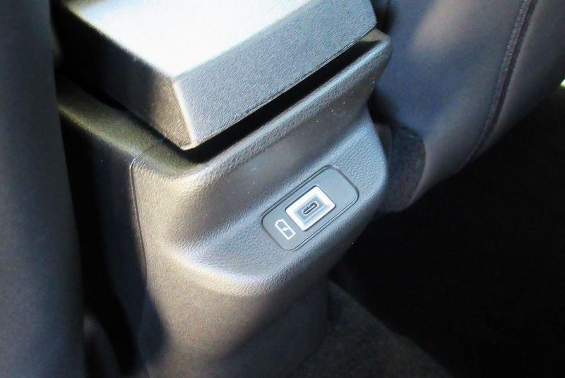Jeep Avenger Avenger 1.2 Turbo 100 CV Summit con BONUS EASY GO'