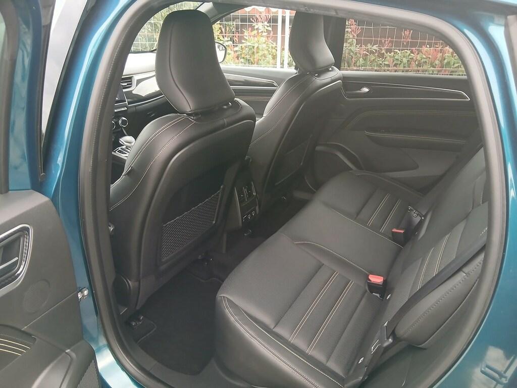 Renault Arkana 1.6 E-TECH Hybrid Engineered Auto