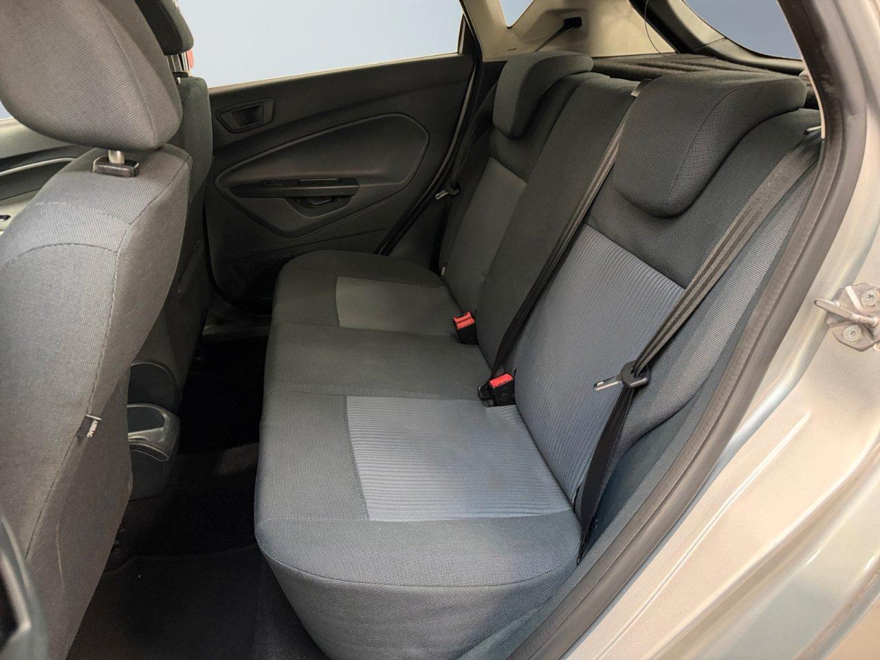 Ford Fiesta 5 Porte Fiesta 5p 1.2 16v + c/esp 82cv E5