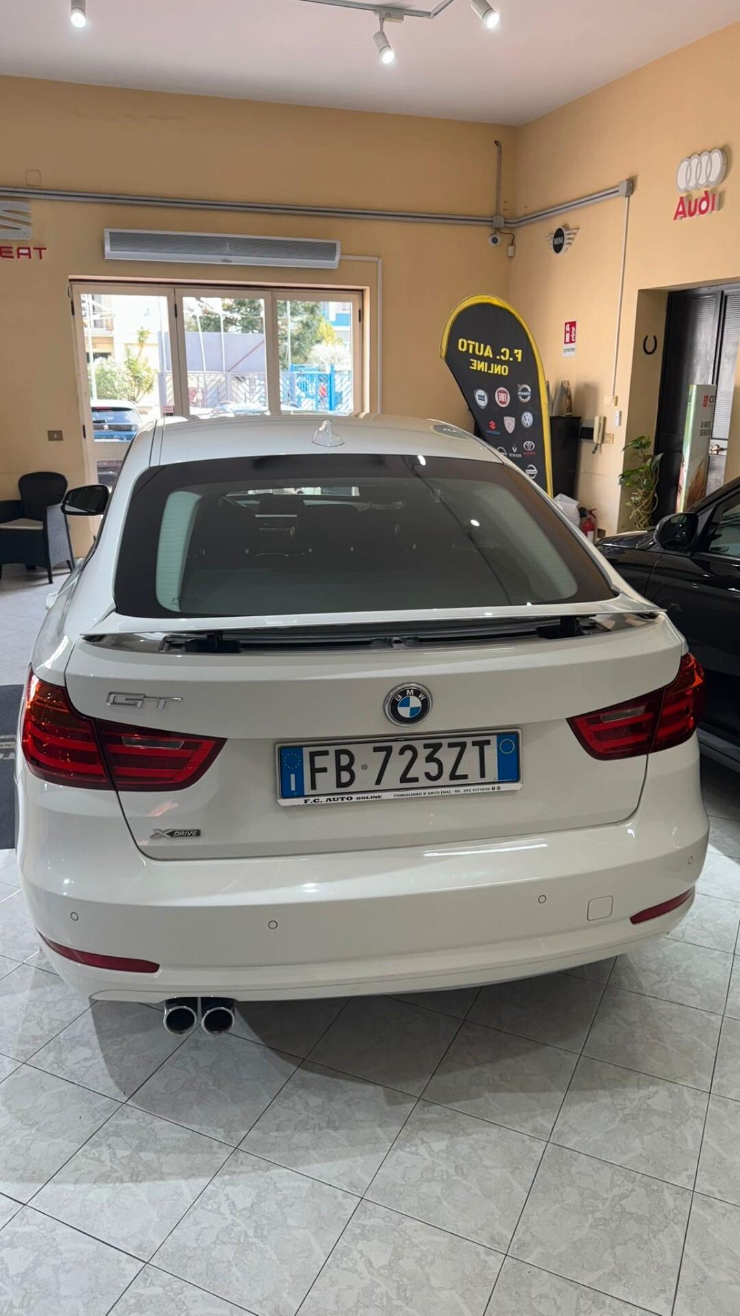 Bmw 3er Gran Turismo 330dA xDrive Sport