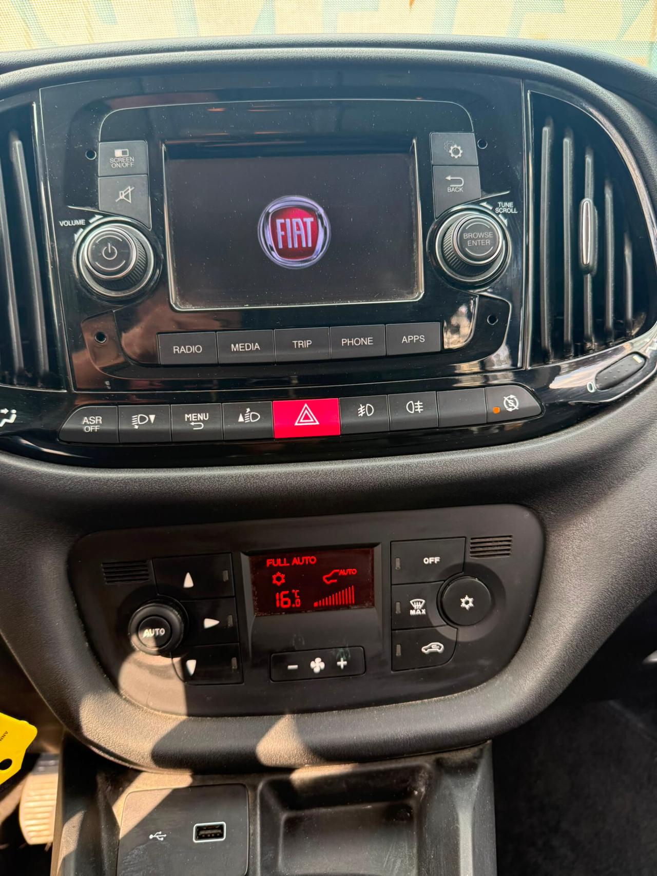FIAT DOBLO' 1.6 MJET 105CV PL-TN Cargo Maxi Lamierato SX 3 posti