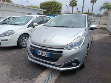 Peugeot 208 BlueHDi 75 5 porte Allure