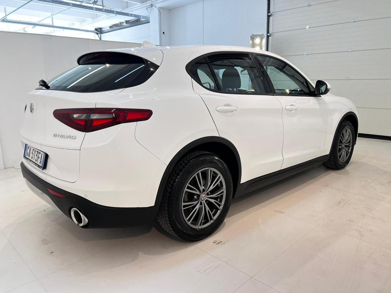 Alfa Romeo Stelvio 2.2 Turbodiesel 190 CV AT8 Q4 Business