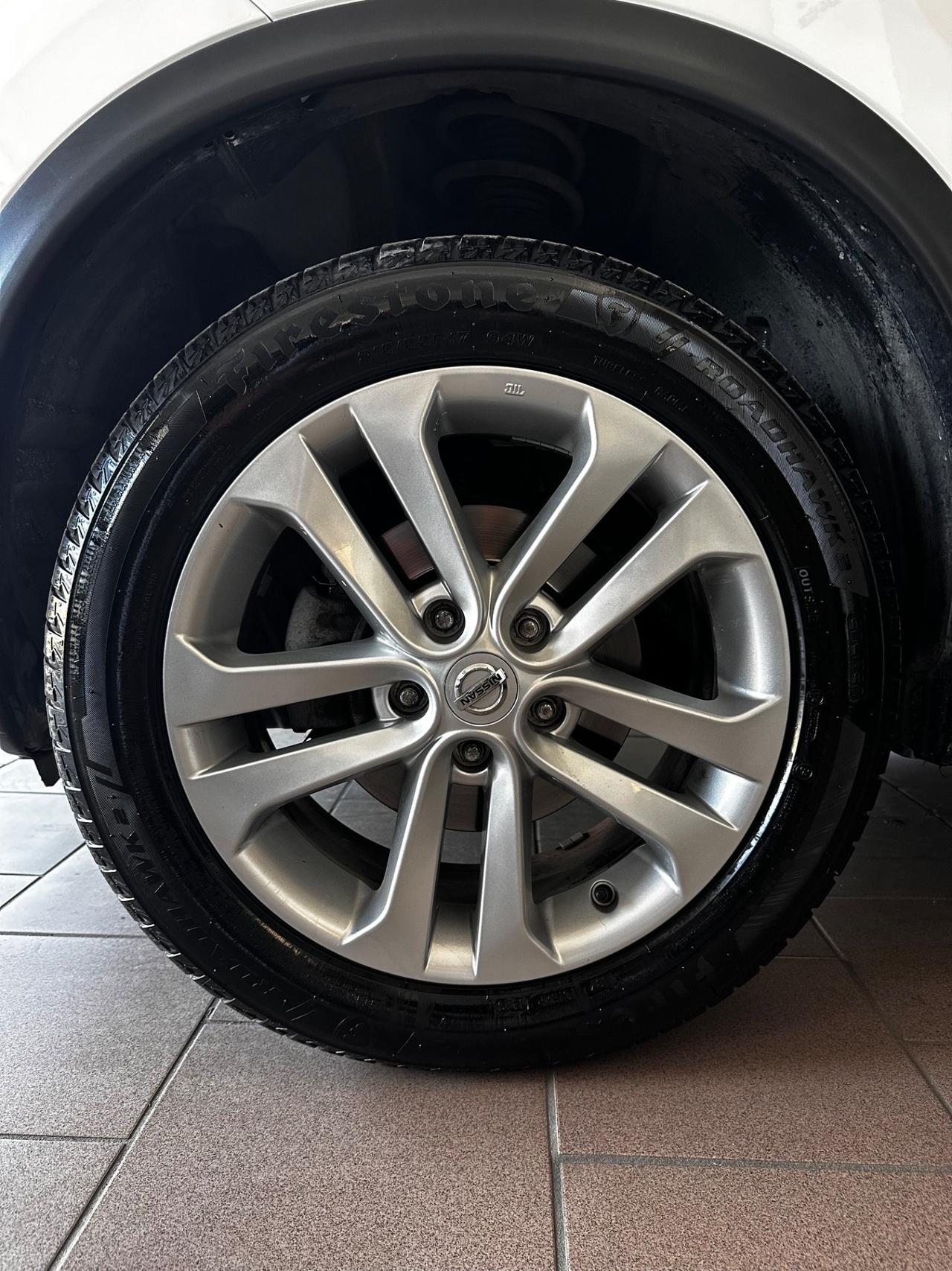Nissan Juke 1.6 GPL Acenta