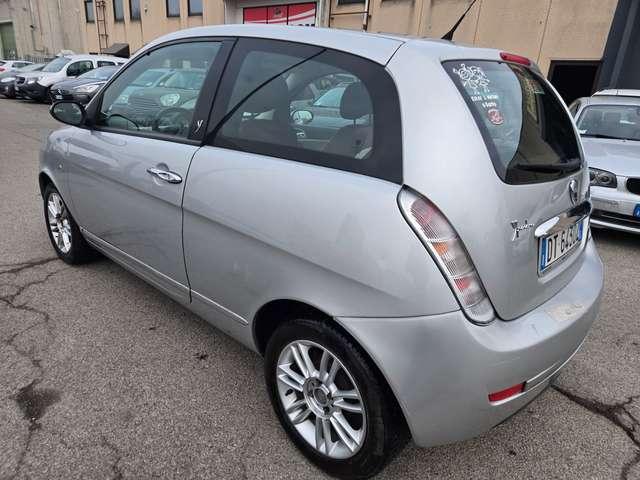 Lancia Ypsilon 1.2 Versus