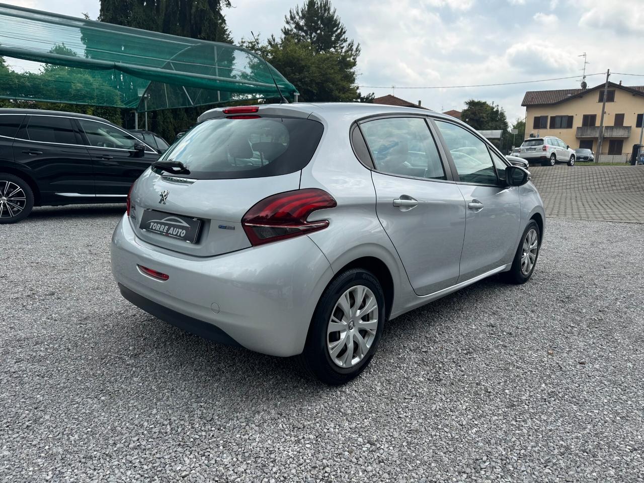 Peugeot 208 PureTech 82 5 porte Access