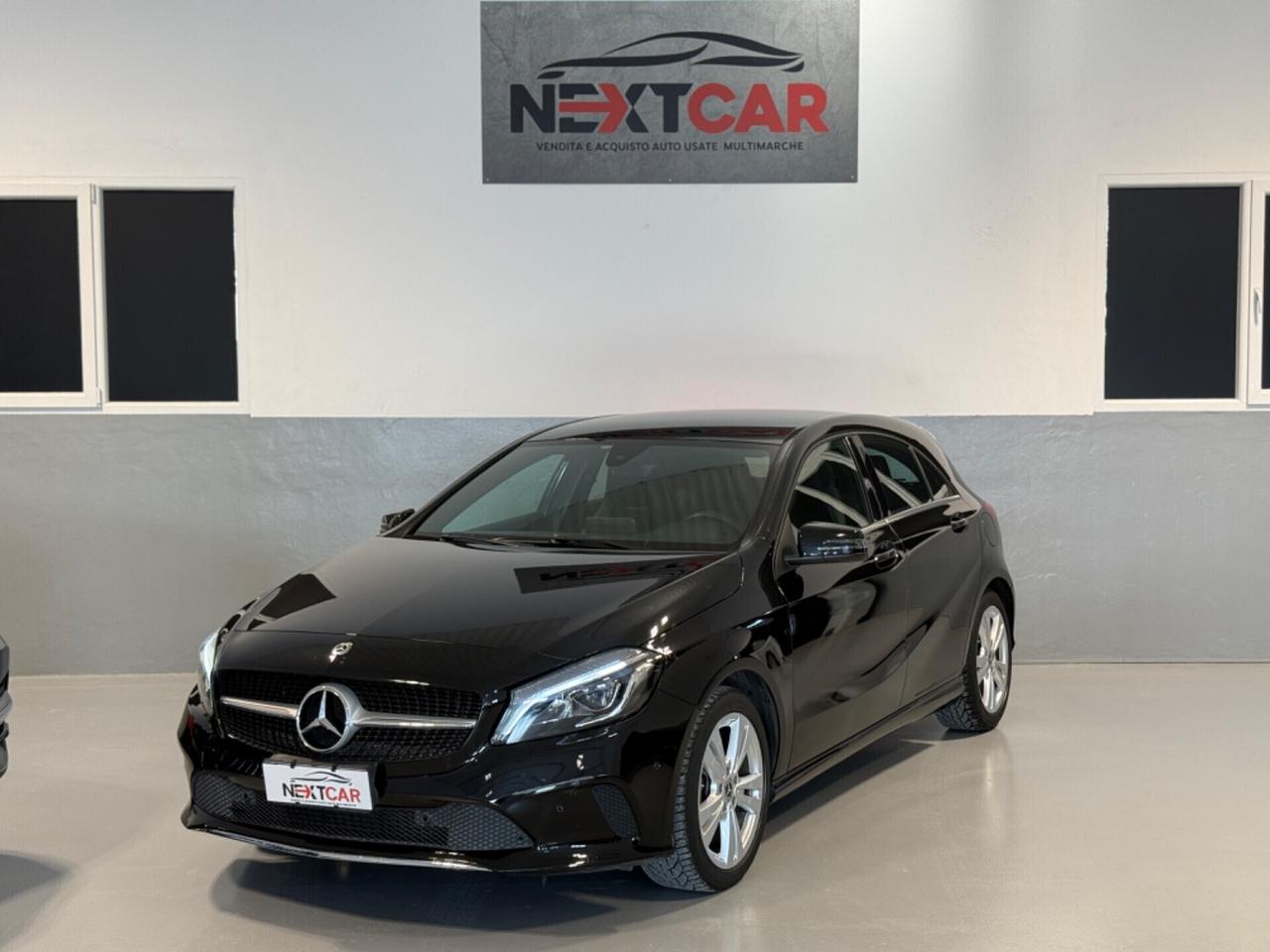 Mercedes-benz A 180 AMG Line - Premium Next auto