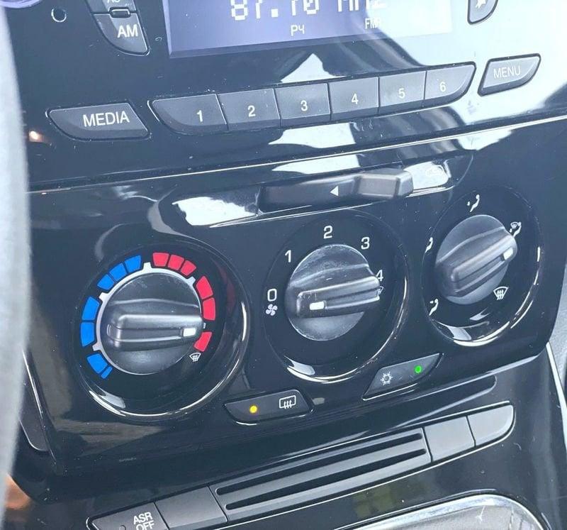 Lancia Ypsilon Ypsilon 1.3 MJT 16V 95 CV 5 porte S&S Elefantino