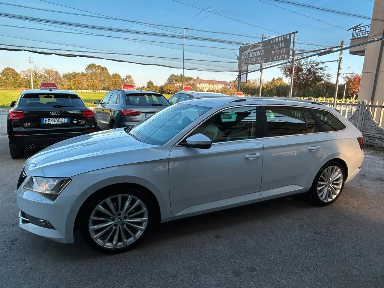 Skoda Superb 2.0 TDI 190 CV SCR DSG Wagon Ambition