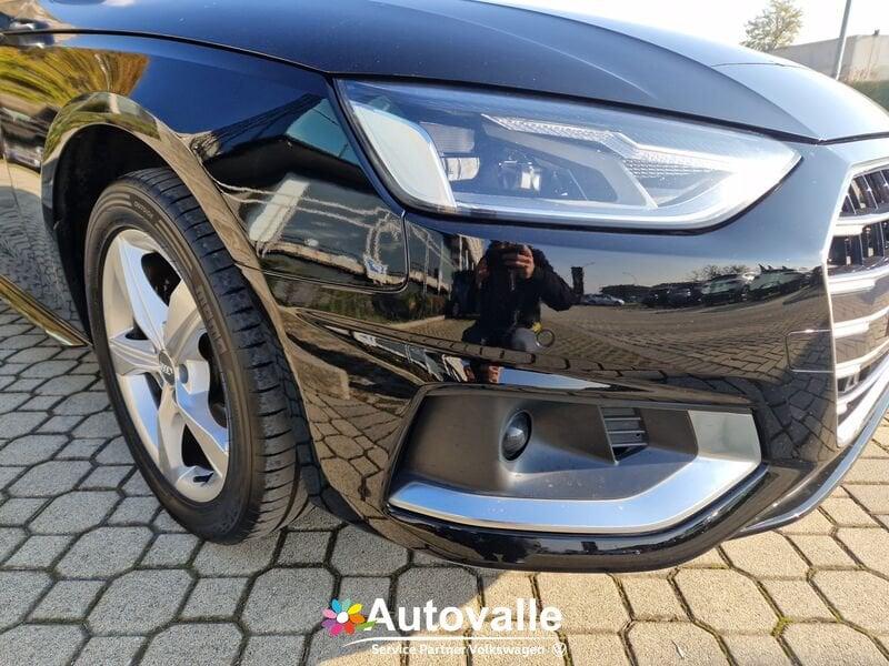 Audi A4 A4 Avant 30 TDI/136 CV S tronic Business Advanced