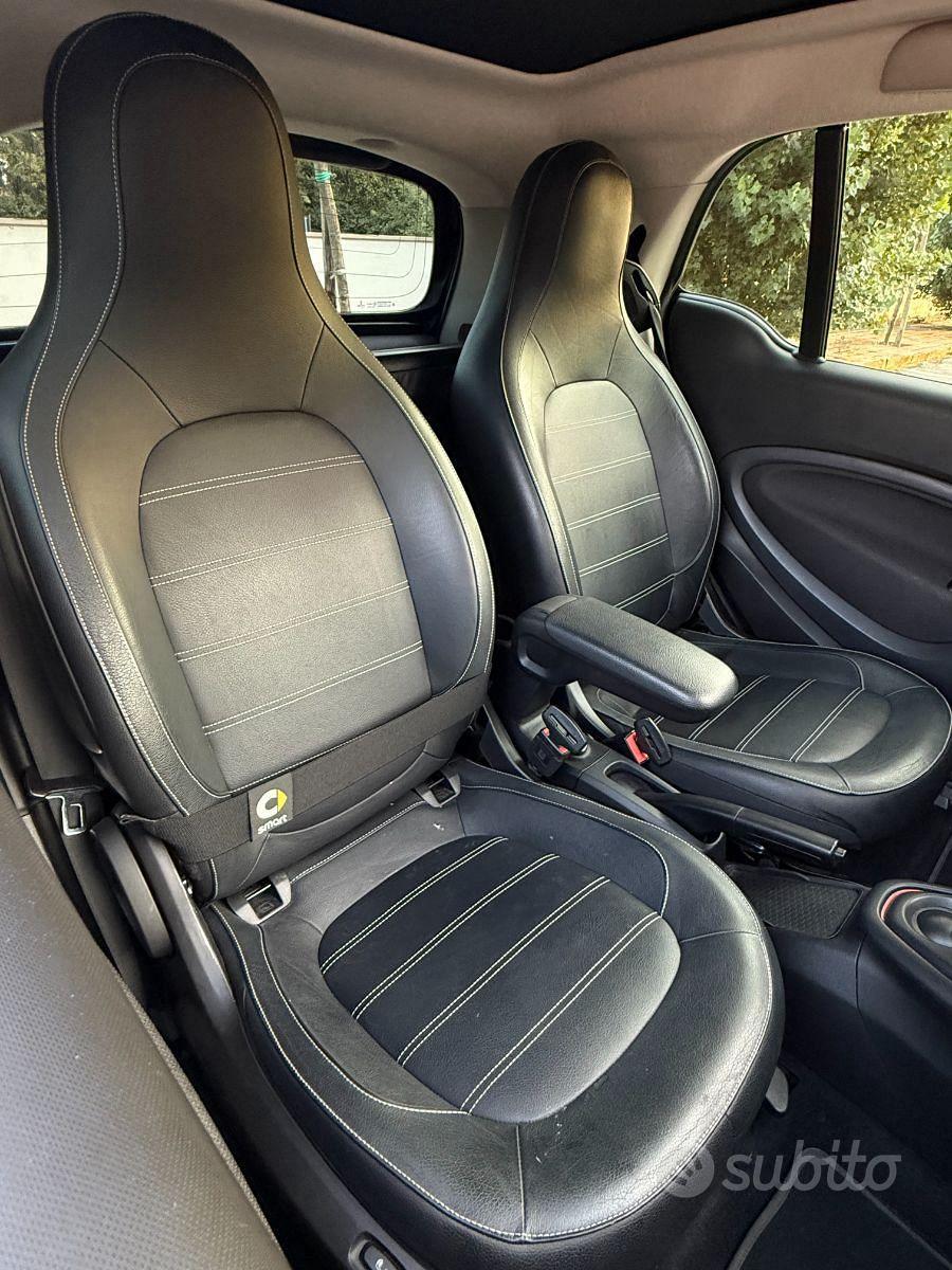 Smart fortwo EQ Brabus Prime 82cv
