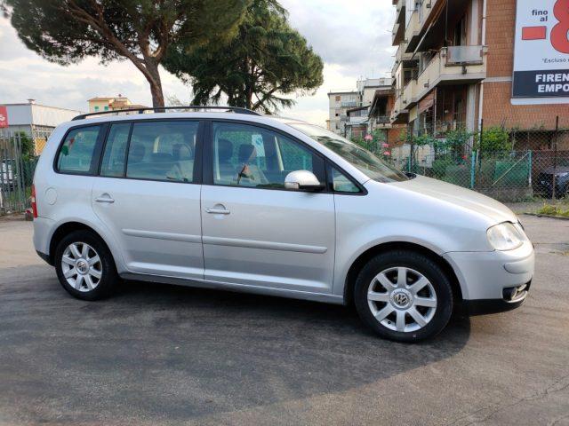 VOLKSWAGEN Touran 1.9TDI 105CV Highline Touch Bluethoot Neopatentati