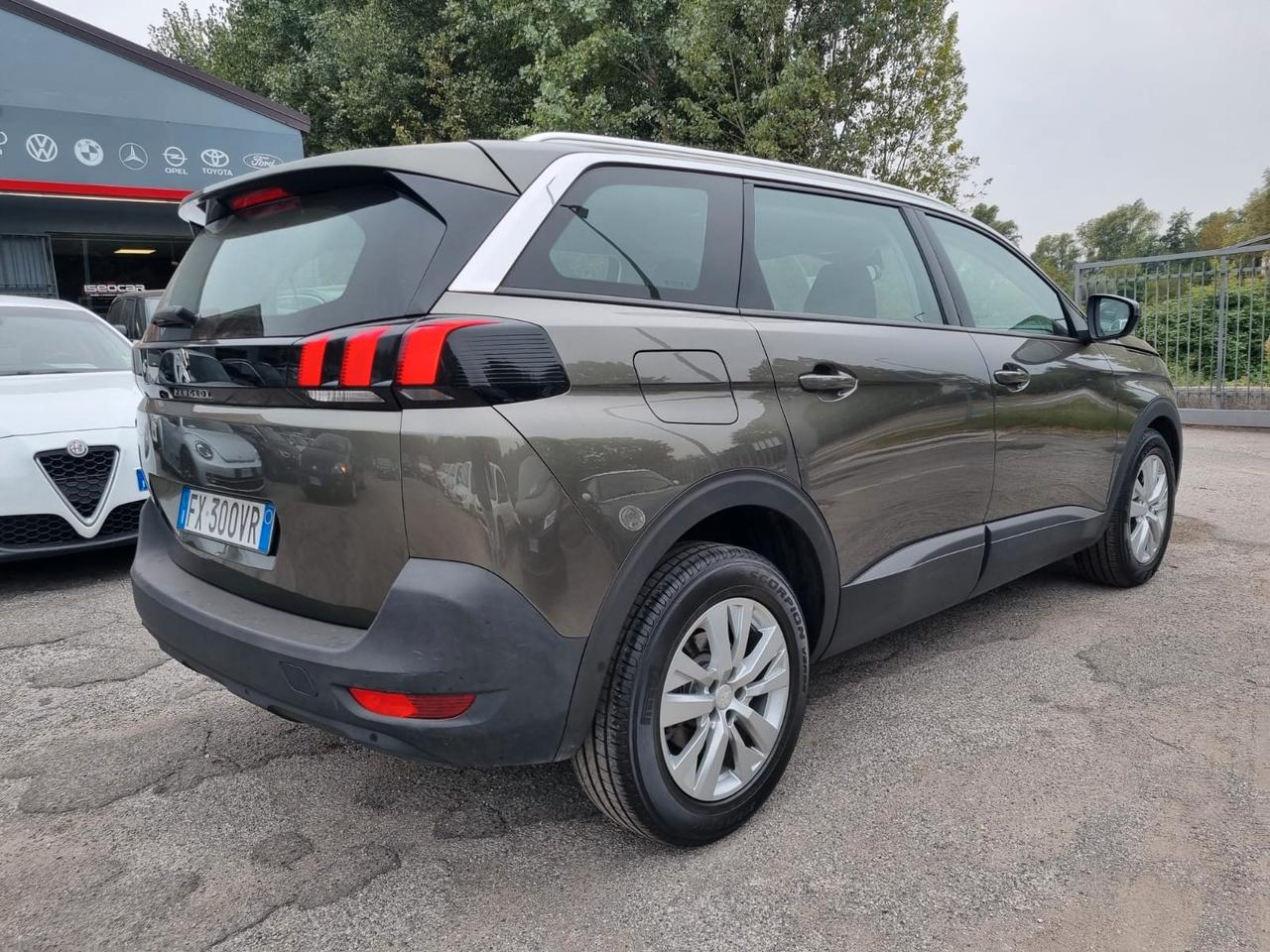 Peugeot 5008 BlueHDi 130 S&S EAT8 Business PROMO!