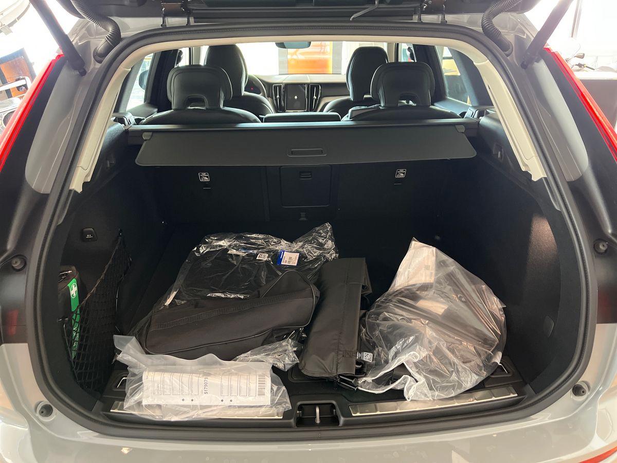 VOLVO XC60 2.0 t6 phev Plus Dark awd auto