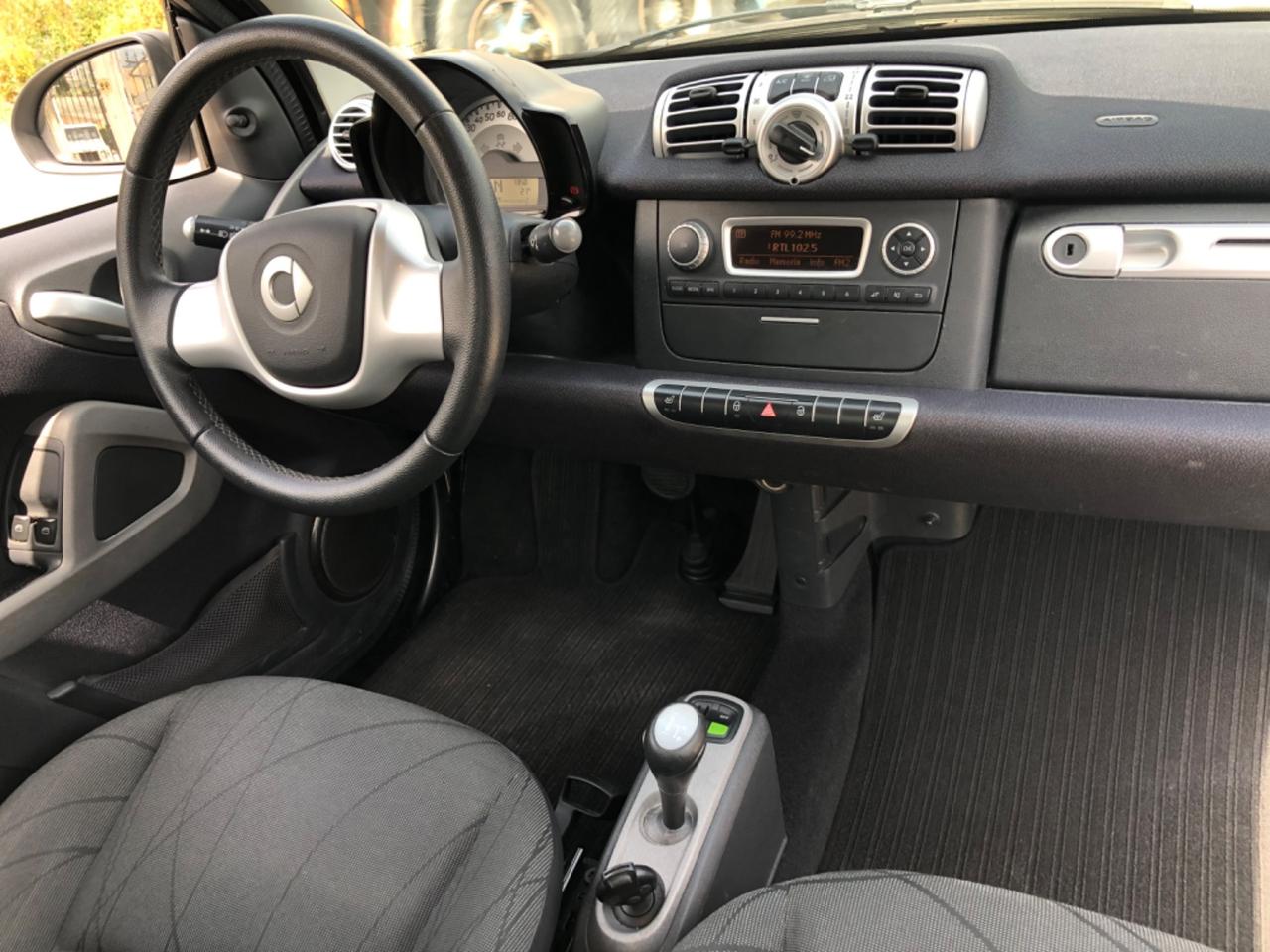 Smart ForTwo 1.0 mhd coupé 52kw - SERVOSTERZO