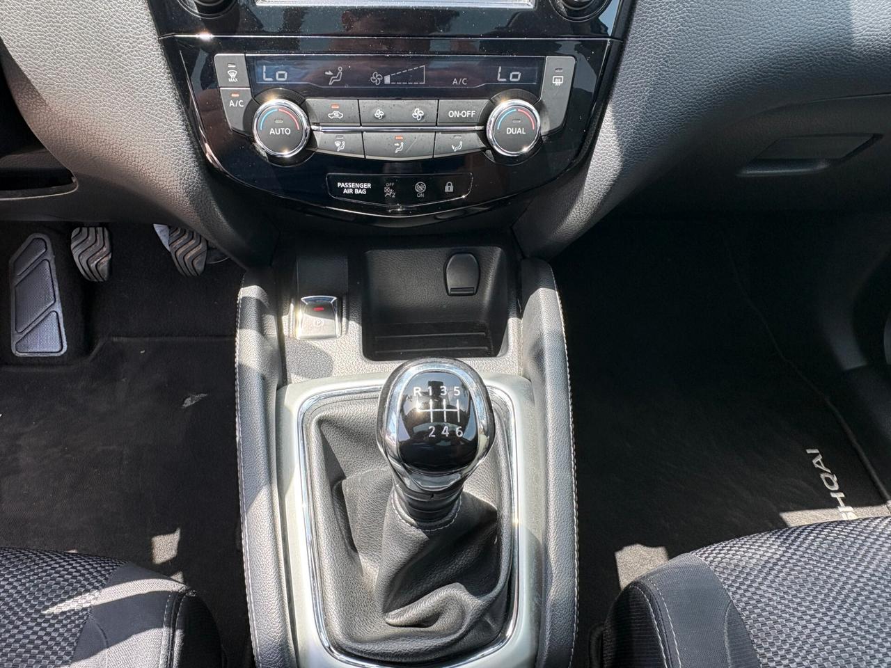 Nissan Qashqai 1.5 dCi Tekna TETTO PANORAMICO