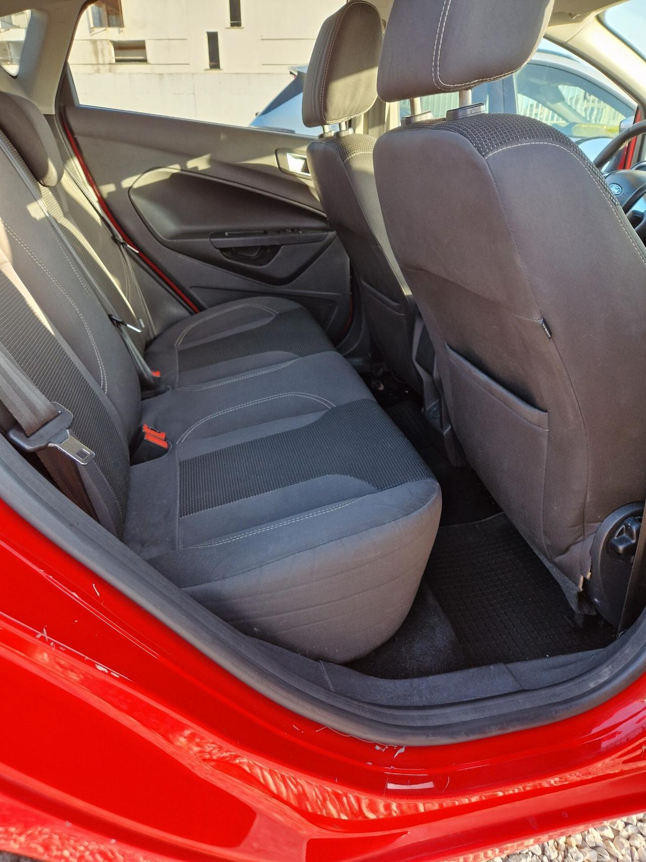 Ford Fiesta Plus 1.4 5 porte Bz.- GPL