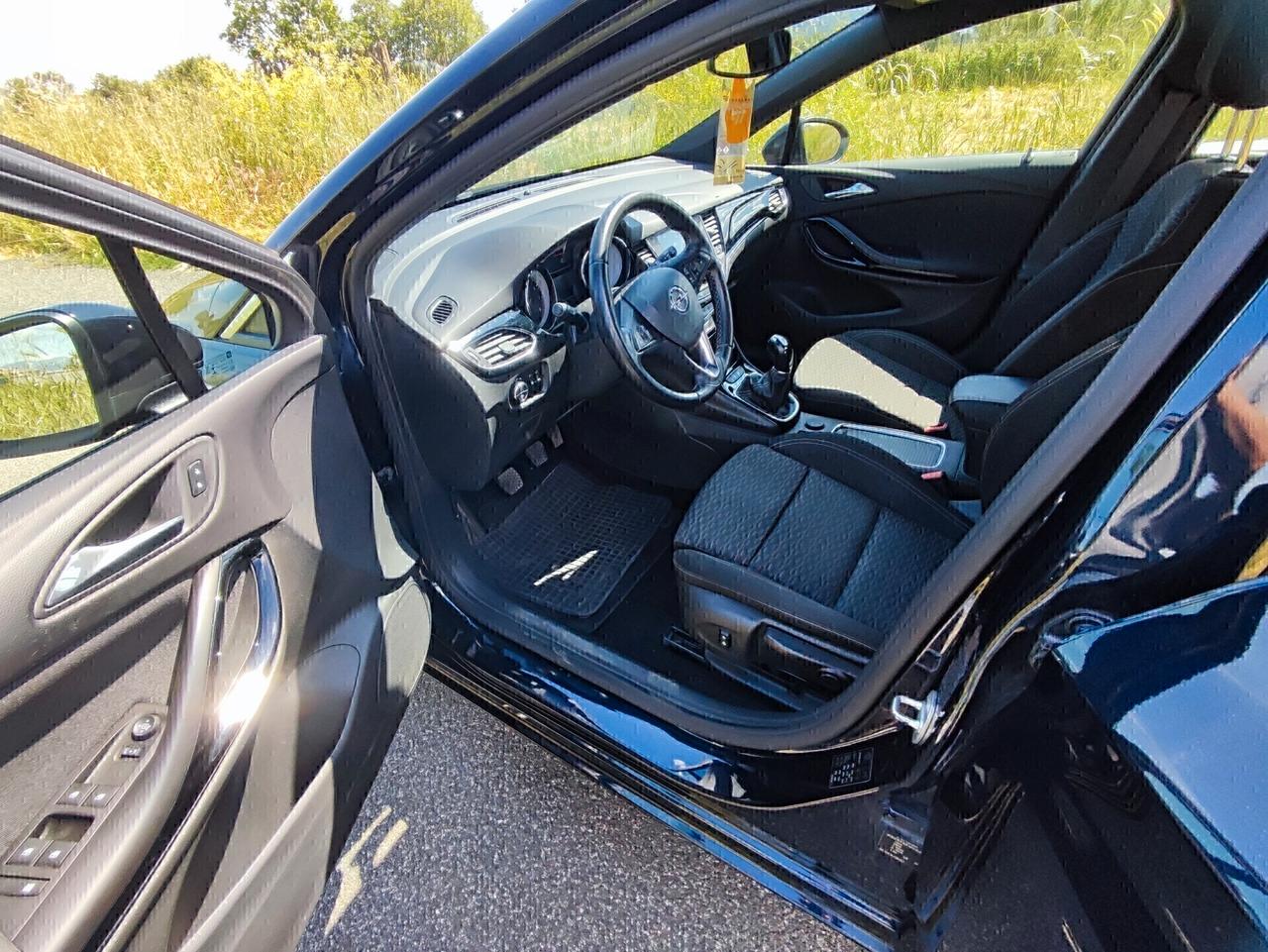 Opel Astra 1.4 Turbo 110CV EcoM Sports Tourer Innovation