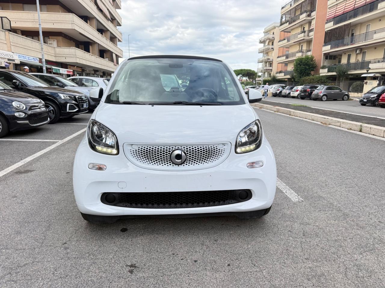 Smart ForTwo 70 1.0 twinamic Passion LED PDC BLUETOOTH CERCHI IN LEGA 15 SEDILI RISCALDATI
