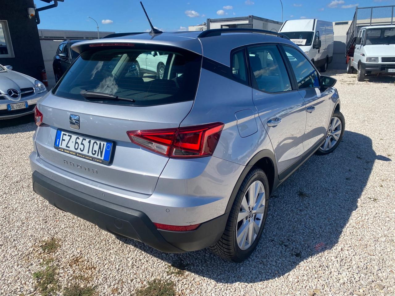 Seat Arona 1.6 TDI 95 CV Style IVA ESPOSTA AUTO ITALIANA TAGLIANDI UFFICIALI CASA MADRE