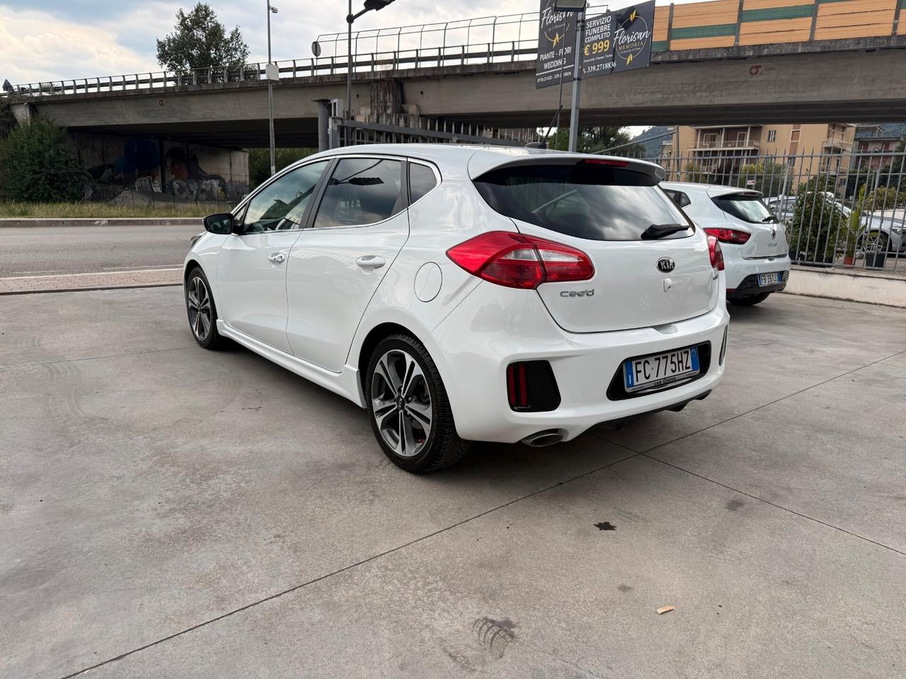 CEE'D GT-LINE AUTOMATICA 1.6 DIESEL 136CV 2016 174.500KM
