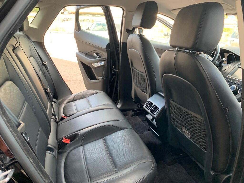 JAGUAR E-Pace (X540) E-Pace 2.0D 150 CV A...