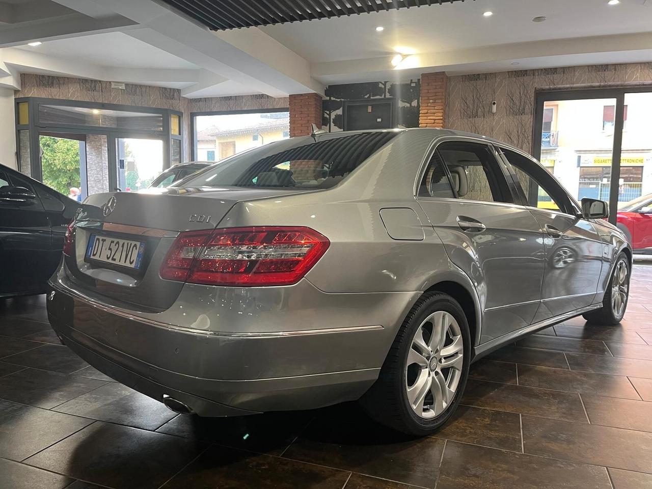 Mercedes-benz E 350 CDI BlueEFFICIENCY Avantgarde