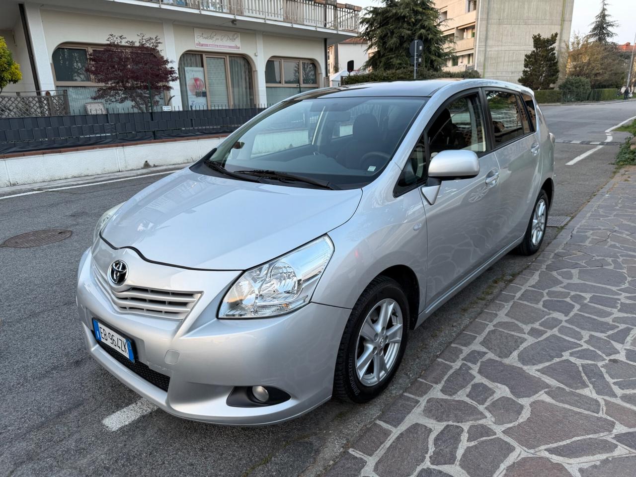Toyota Verso 1.8 CVT Sol