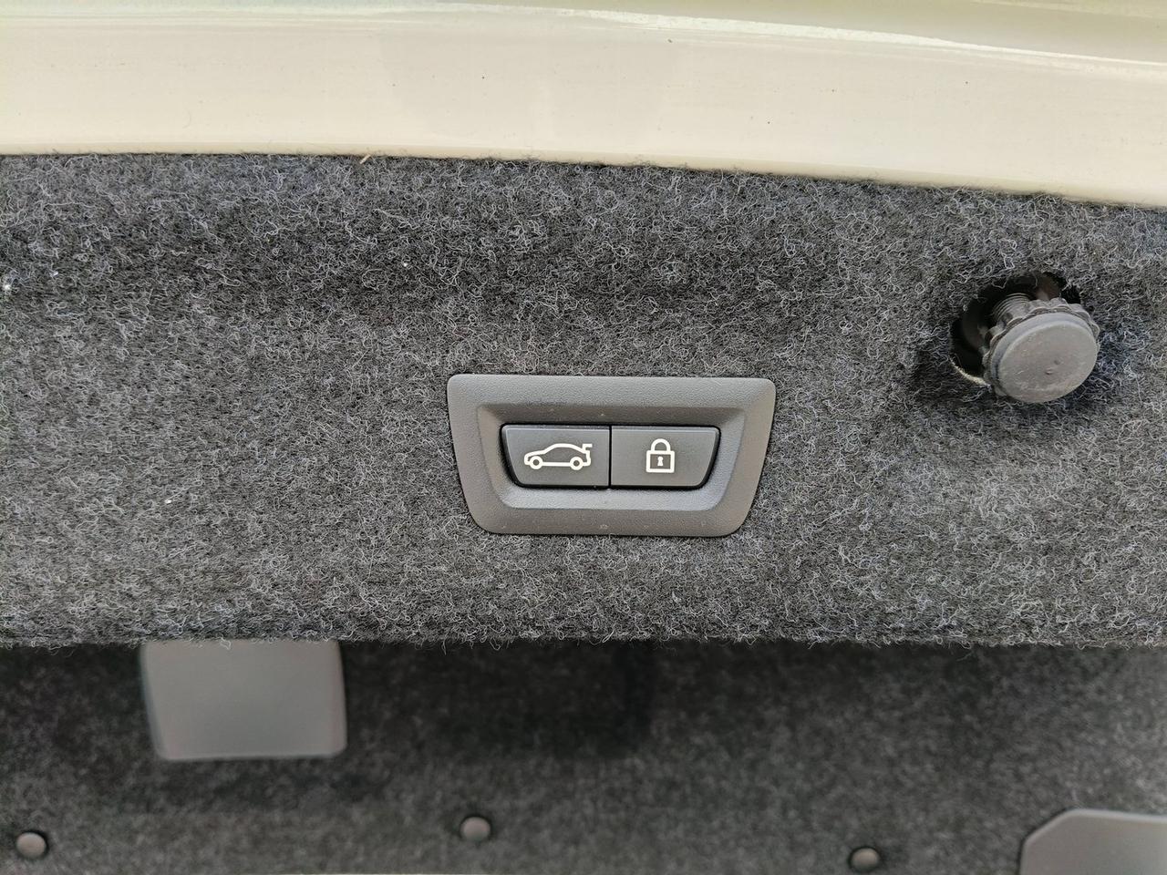 BMW Serie 4 G22 2020 Coupe - 420d Coupe mhev 48V Msport auto