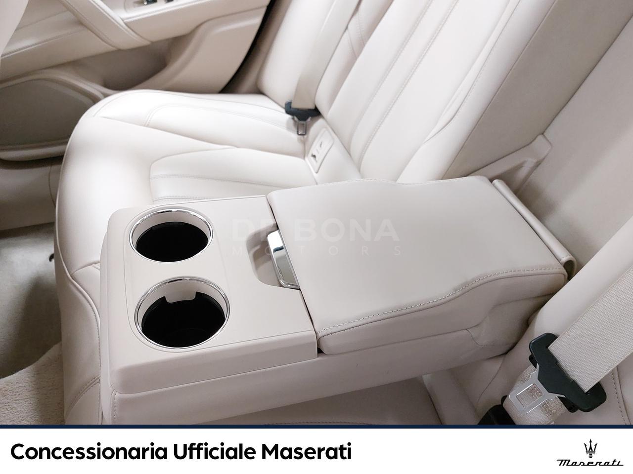 Maserati Ghibli 3.0 v6 ds gransport 250cv auto my19